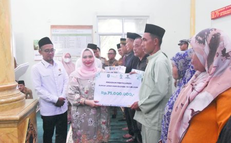 Safari Ramadan Bupati Bengkalis Janji Bangun Pesisir Rupat