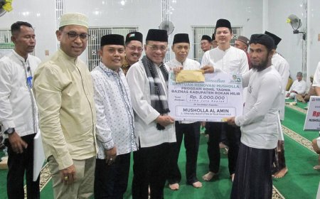 Safari Ramadan 1447 H, Bupati Rohil Bistamam Ajak Warga Kompak Bangun Daerah