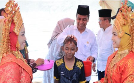 Bupati Kampar Ahmad Yuzar Memaknai Balimau Kasai