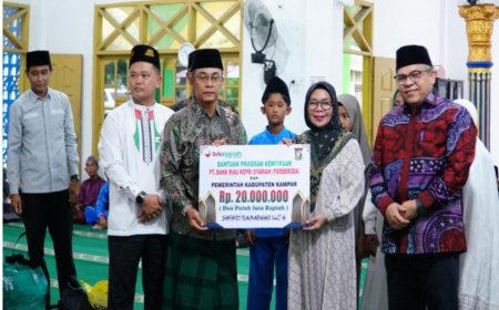 Wakil Bupati Kampar Safari Ramadhan di Desa Binamang Serap Aspirasi Warga