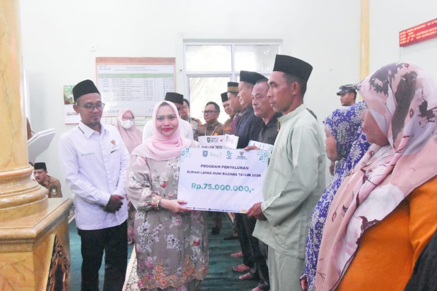 Safari Ramadan Bupati Bengkalis Janji Bangun Pesisir Rupat