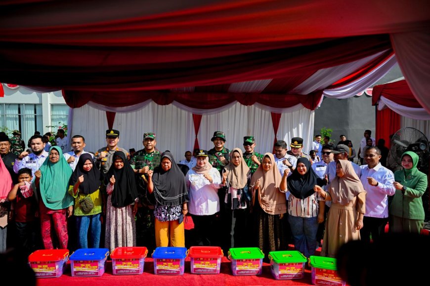 Bupati Kasmarni Tekankan Semangat Gotong Royong saat Membuka TMMD ke-128 di Pinggir