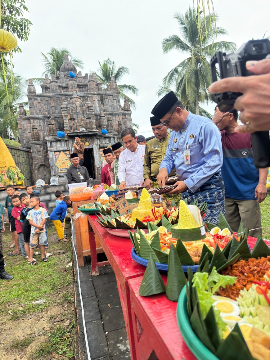 Wakili Bupati Sekda Rohil Buka Kirab Budaya Bangko Mukti