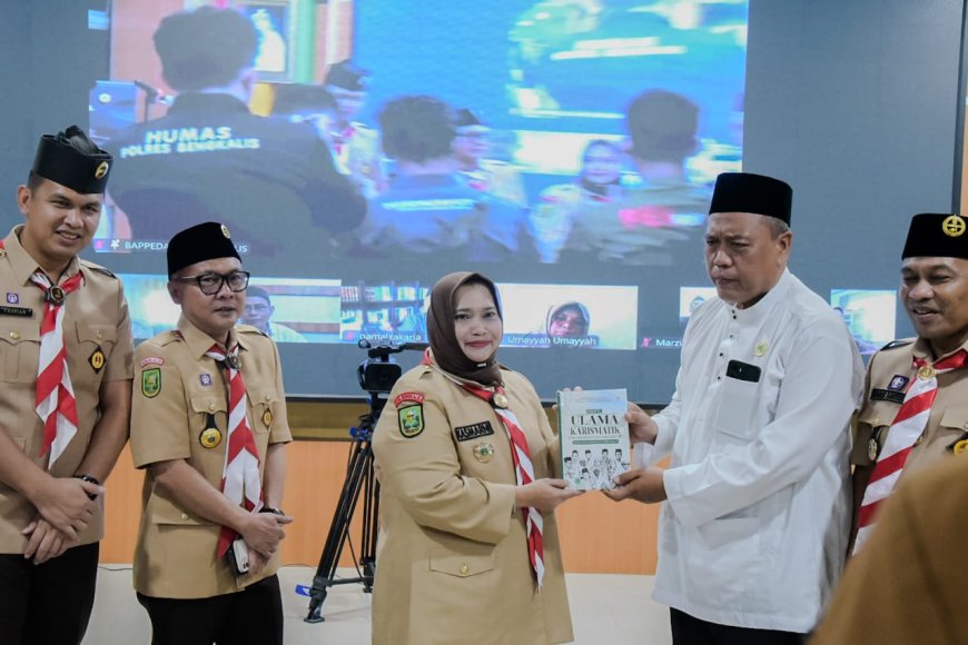 Bupati Bengkalis Resmikan Buku Profil Ulama Kharismatik Jilid Dua