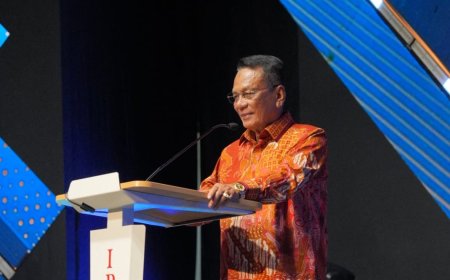 Pererat Harmoni, Bupati Bistamam Hadiri Malam Temu Ramah Bakar Tongkang 2026