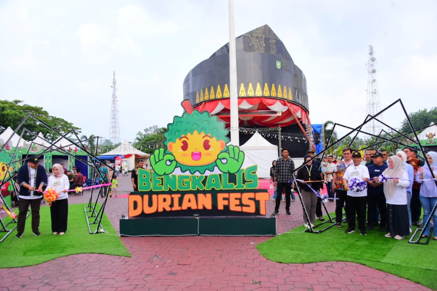 Dorong Pelestarian Warisan Lokal Wabup Bengkalis Buka Bengkalis Durian Fest