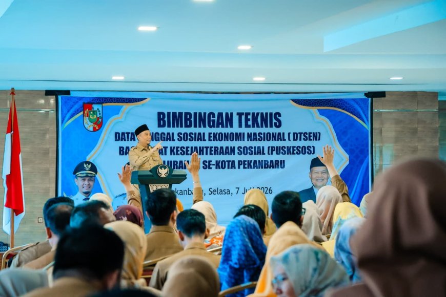 Pemko Pekanbaru Gelar Bimtek DTSEN Operator Puskessos Pastikan Bansos Tepat Sasaran