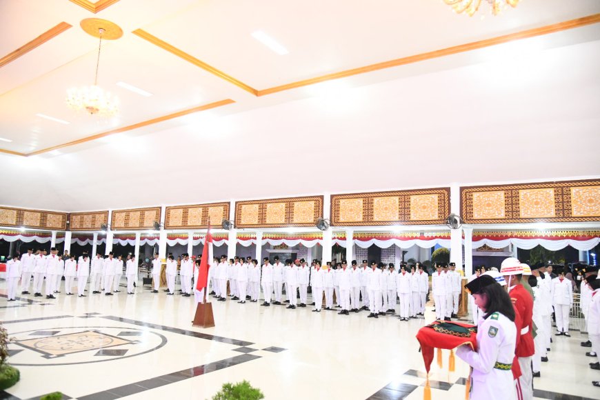 Sebanyak 75 Anggota Paskibraka Bengkalis Dikukuhkan Bupati