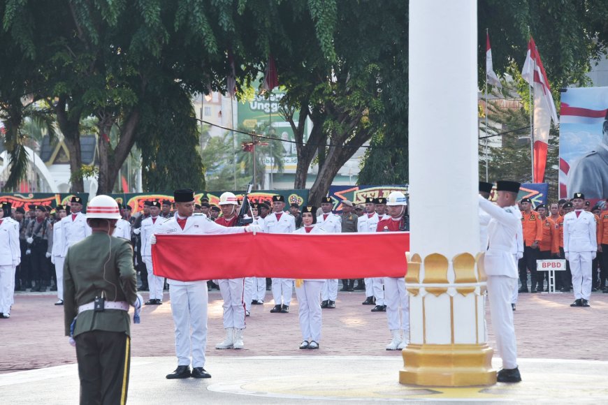 Rangkaian HUT RI Ditutup Wabup Bengkalis Pimpin Penurunan