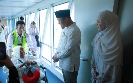 Dinkes dan Wako Pekanbaru Cek Kesehatan Jemaah Haji 2027
