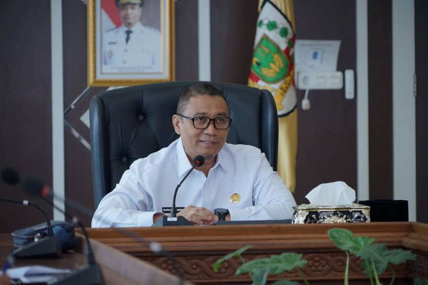 Kualitas Udara Memburuk Wawako Pekanbaru Soroti Asap Kiriman
