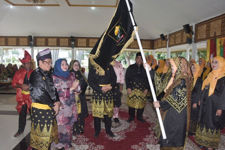 Puan LAMR Dilantik Bupati Bengkalis Dorong Peran Perempuan