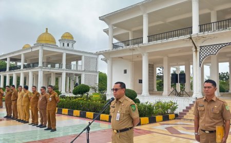 Apel Bersama Sekda Rohil Minta ASN Tingkatkan Disiplin
